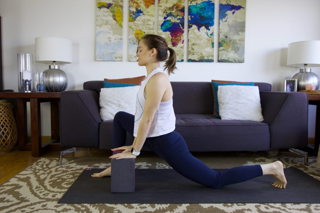 7 Prenatal Yoga Poses Meghan Markle Is (Probably) Doing